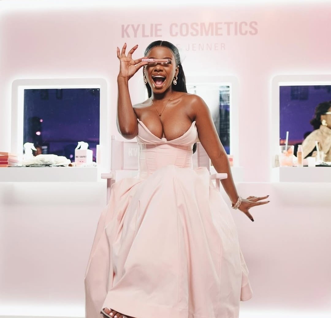 Brand Collaboration3